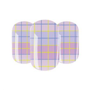 Plaid patterned nail wraps